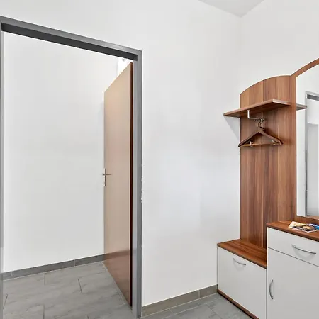Erholung Pur Nahe Krankenhaus & Uni Mit Parkplatz! Apartment Graz
